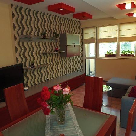 Sunrise Arena Apartment By Hsm Burgas Ngoại thất bức ảnh